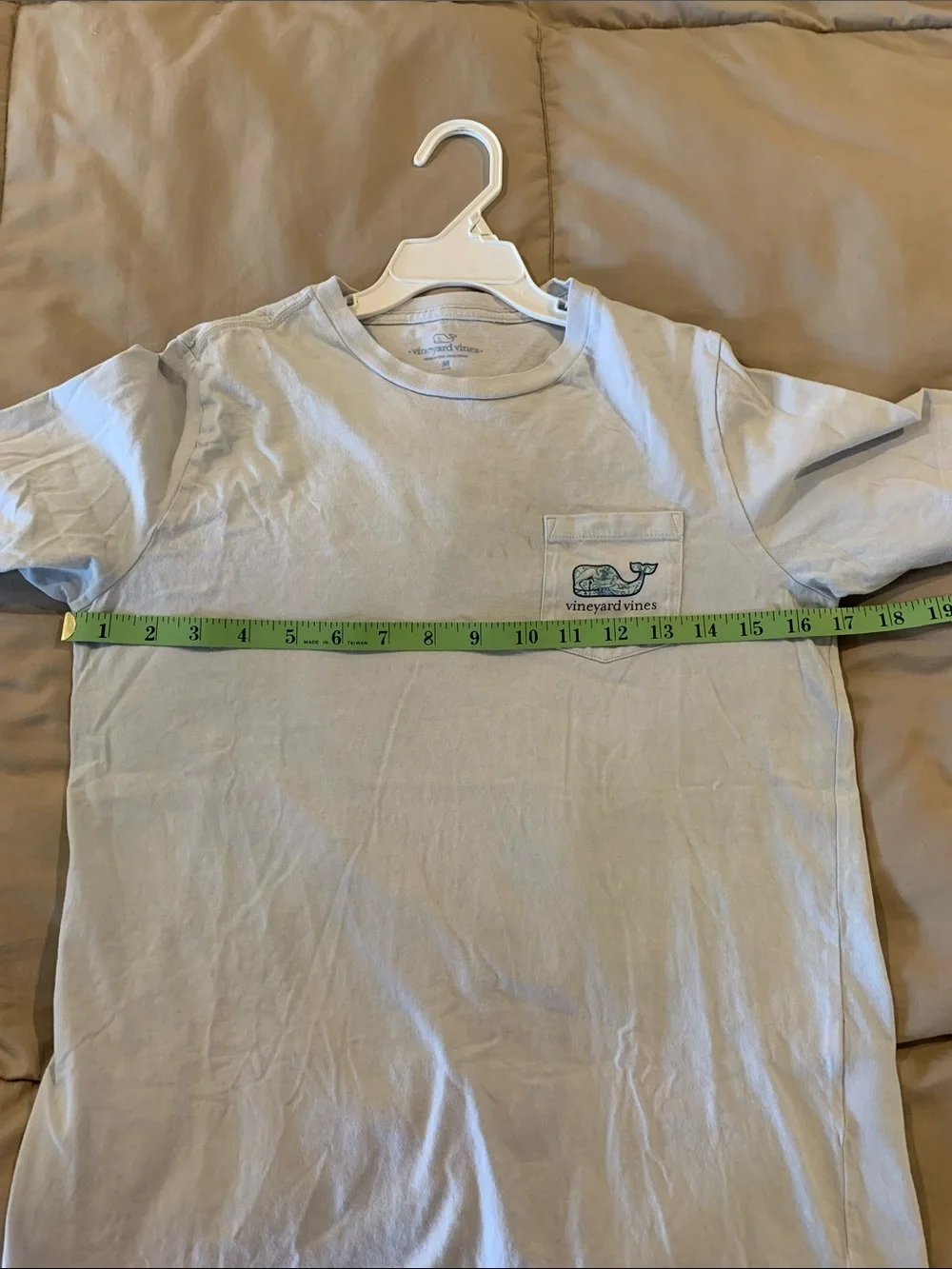 Vineyard Vines Light Blue Short-Sleeve Pocket Tee with Whale Logo​